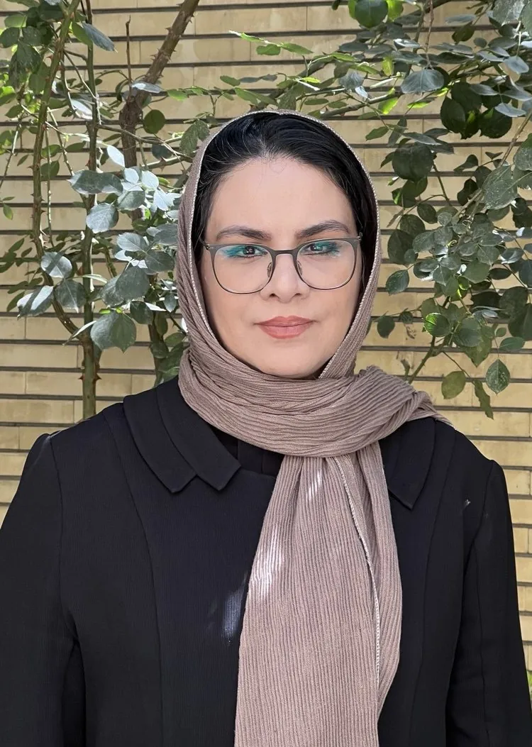 دکتر سمیه فقیه زاده
